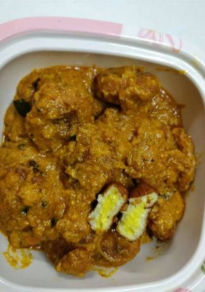A picture of Veg egg curry.