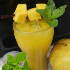 A picture of Mango Frooti.