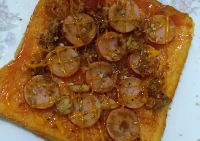 Resep Pizza Roti Tawar Teflon Oleh Annis R M L Cookpad