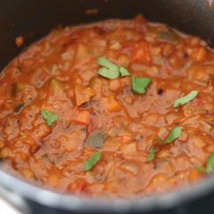A picture of Vegan ragu with lentils sauce base 🌿.