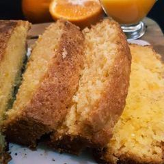 A picture of Orange tea cake.