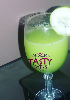 A picture of Cucumber mint juice.