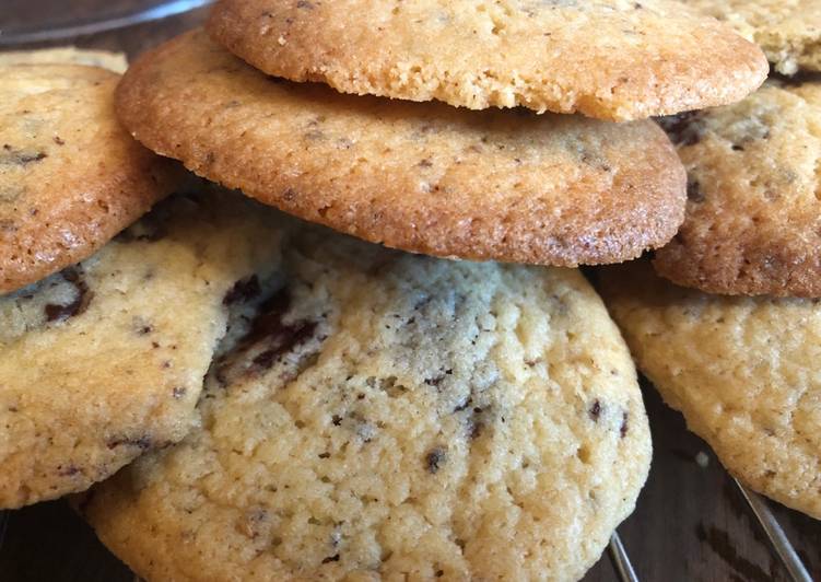 Steps to Prepare Homemade Chocolate chip cookies