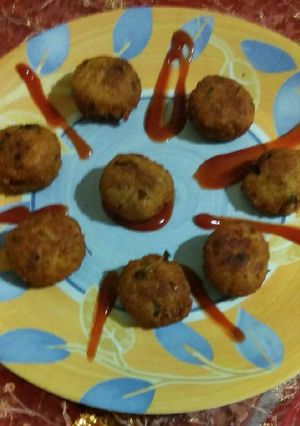 A picture of Potato rice balls.