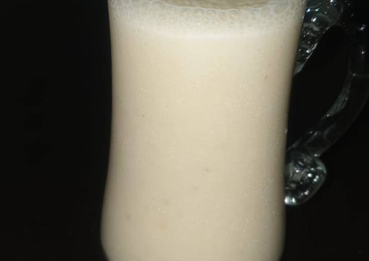 Recipe of Any-night-of-the-week Banana shake