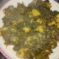 A picture of Aloo Palak.