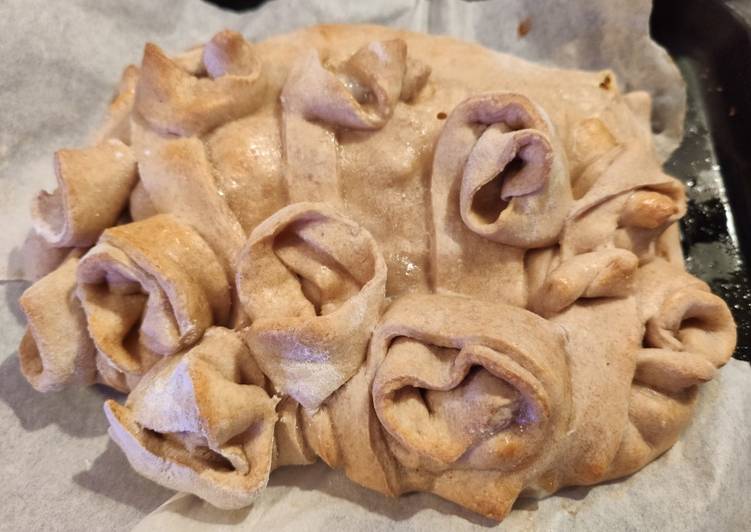 Steps to Prepare Ultimate 🌺 Calzone fou-fou(tout)