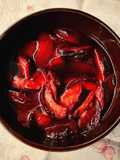 Susine sciroppate al vinsanto