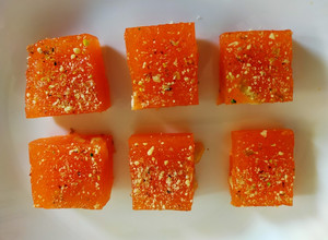 A picture of Karachi Halwa.