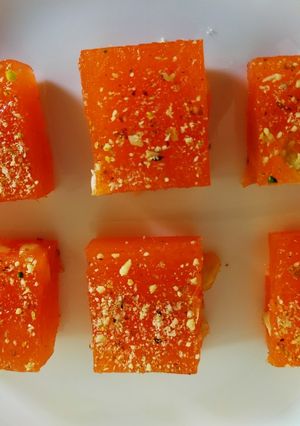 A picture of Karachi Halwa.
