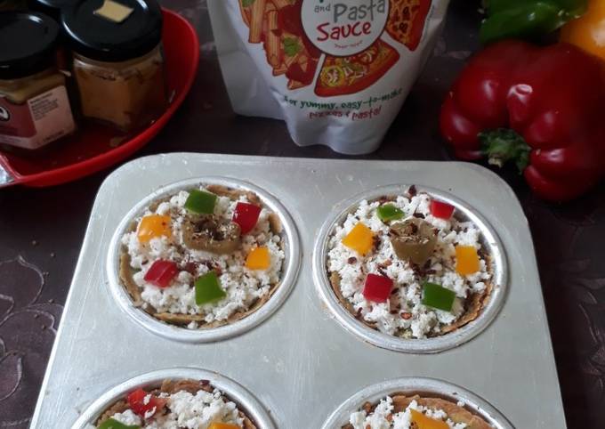 Recipe of Speedy Broccoli base Pizza cups