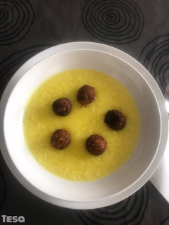 Una foto de Croquetitas de carne picada de pollo, para la sopa de arroz 🍚