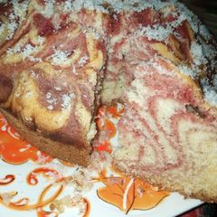 A picture of Strawberry vanila cake.