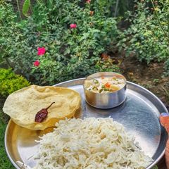 A picture of Kerala Style Chicken Stew.