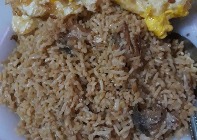 Resep Nasi goreng ikan asin sederhana oleh Mama nurul ...