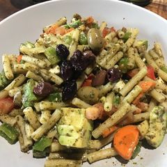 A picture of Vegan Pesto Pasta Salad.