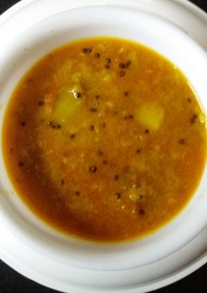 A picture of Sambhar.