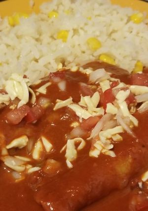 Una foto de Enchiladas Rojas Dulces 🍽♥️