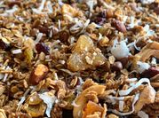 Una foto de granola de chocolate