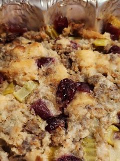 A picture of Sausage and Herb Stuffing.