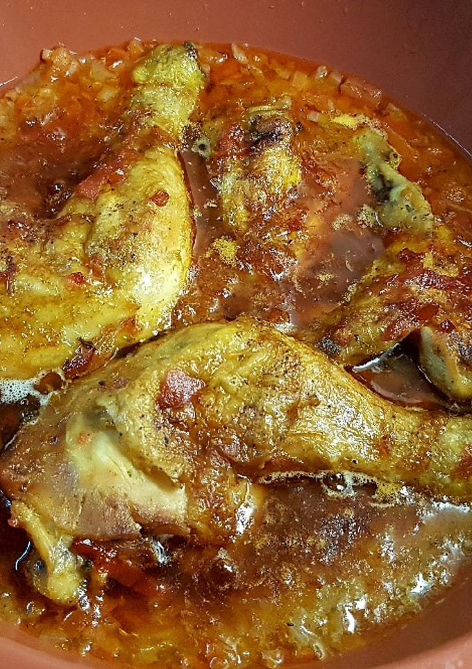 Una foto de Tajine de pollo "entomatao"
