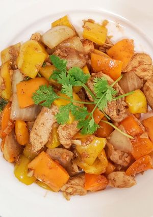 รูปของ ไก่ผัดพริกหวาน สูตรสุขภาพ