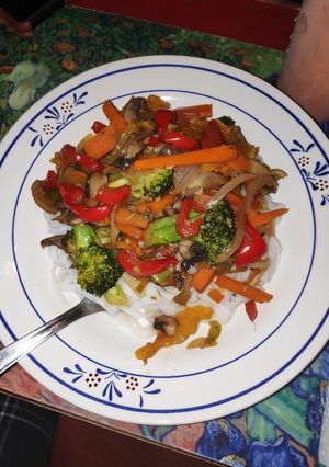 Una foto de Tallarines al wok