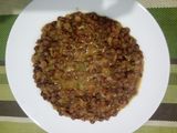 Lentils in coconut sauce