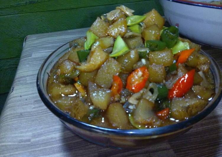 Kikil masak cabe ijo pete