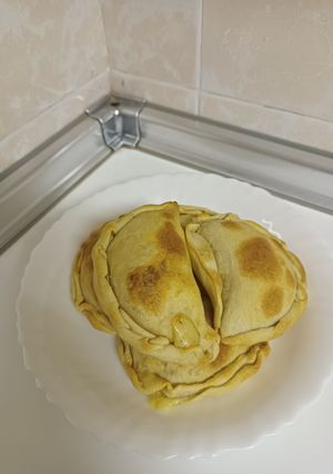 Una foto de Empanadillas al horno con dos rellenos