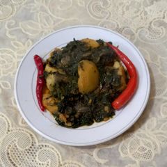 A picture of Palak aloo.