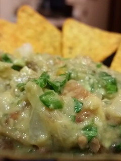 Una foto de Guacamole tradicional