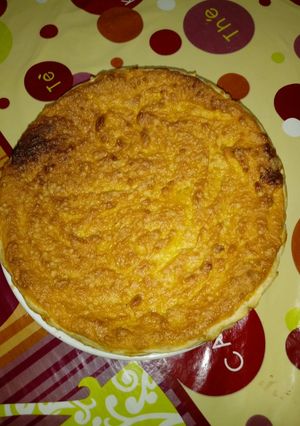 Foto principal de Tarta de almendra y yemas en hojaldre