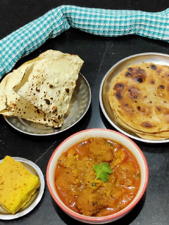 ભગત મુઠીયા (Bhagat Muthiya Recipe In Gujarati) રેસીપી મુખ્ય ફોટો