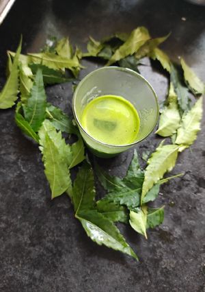 नीम का जूस(neem ka juice recipe in hindi) रेसिपी मुख्य फोटो