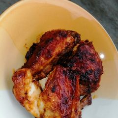 A picture of Juicy spicy chicken.