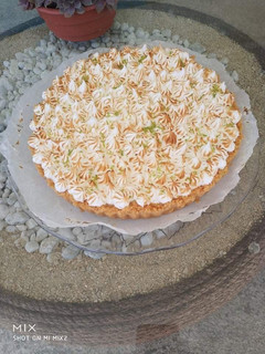 Foto de Tarte de lima e merengue com base de bolacha