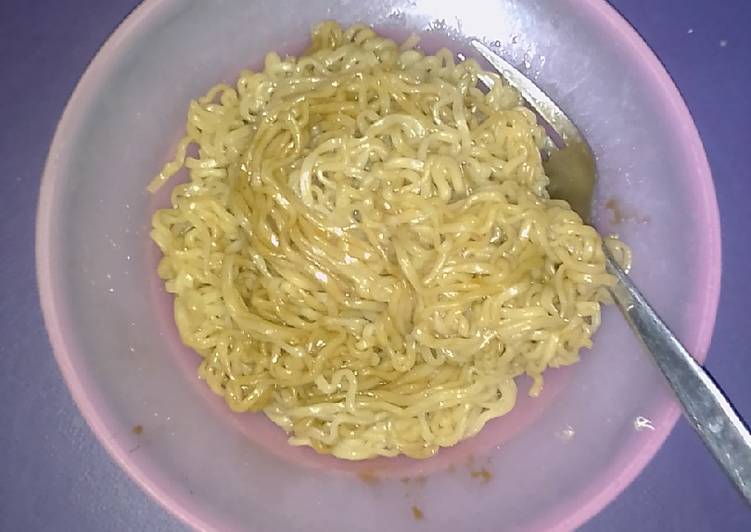 Mie goreng praktis