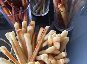 Foto principal de Grisines, palitos, picos, sticks de sabores variados