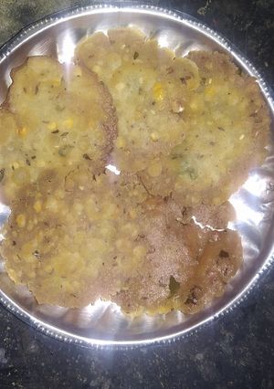 உடனடி பாப்பட்(Instant papad recipe in tamil) செய்முறை முக்கிய புகைப்படம்