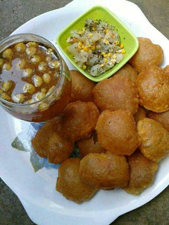 गोलगप्पे (Golgappe recipe in Hindi) रेसिपी मुख्य फोटो