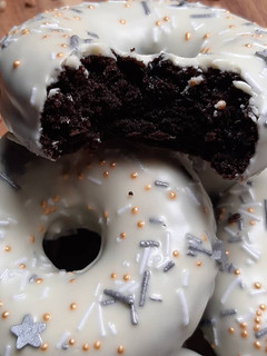 Una foto de Donuts oreo con solo 3 ingredientes