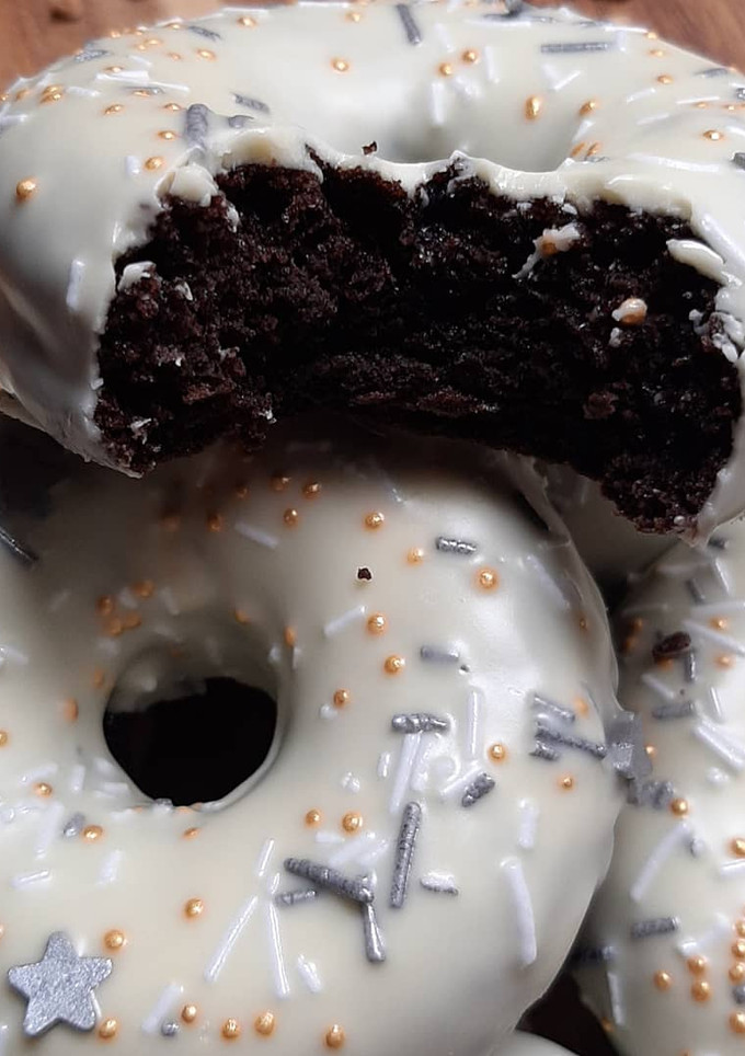 Una foto de Donuts oreo con solo 3 ingredientes