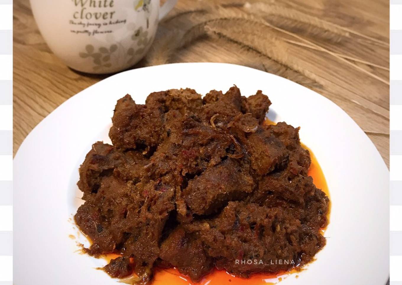 Rendang daging sapi