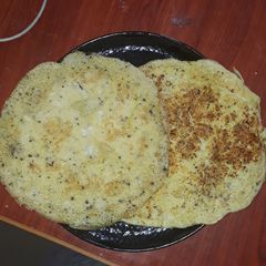 A picture of Podi and pepper omelet.