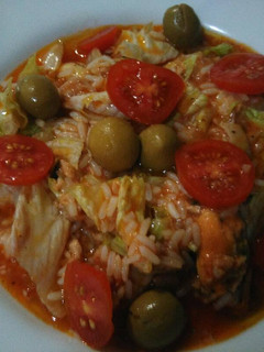 Una foto de Ensalada de arroz al tomate