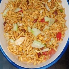 A picture of Bhel chat.