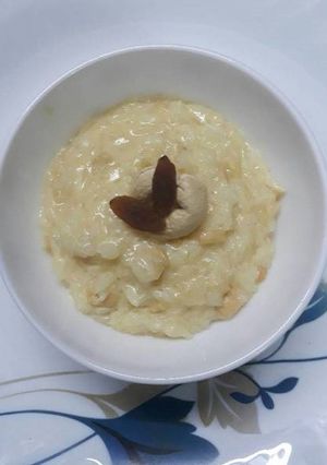 A picture of Kheer (Indian Rice Pudding).