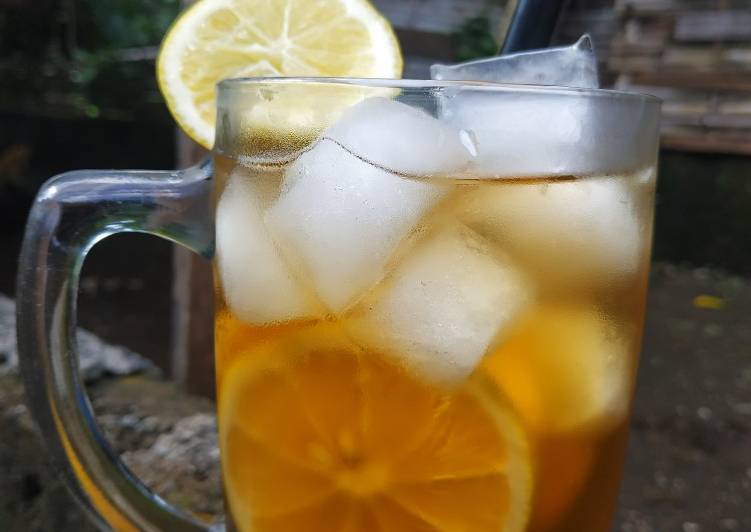 makanan Es Lemon Tea yang merasakan kenyamanan