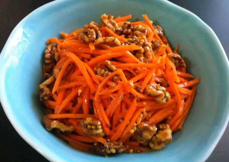 Simple Way to Prepare Perfect Carrot &amp; Walnut Salad